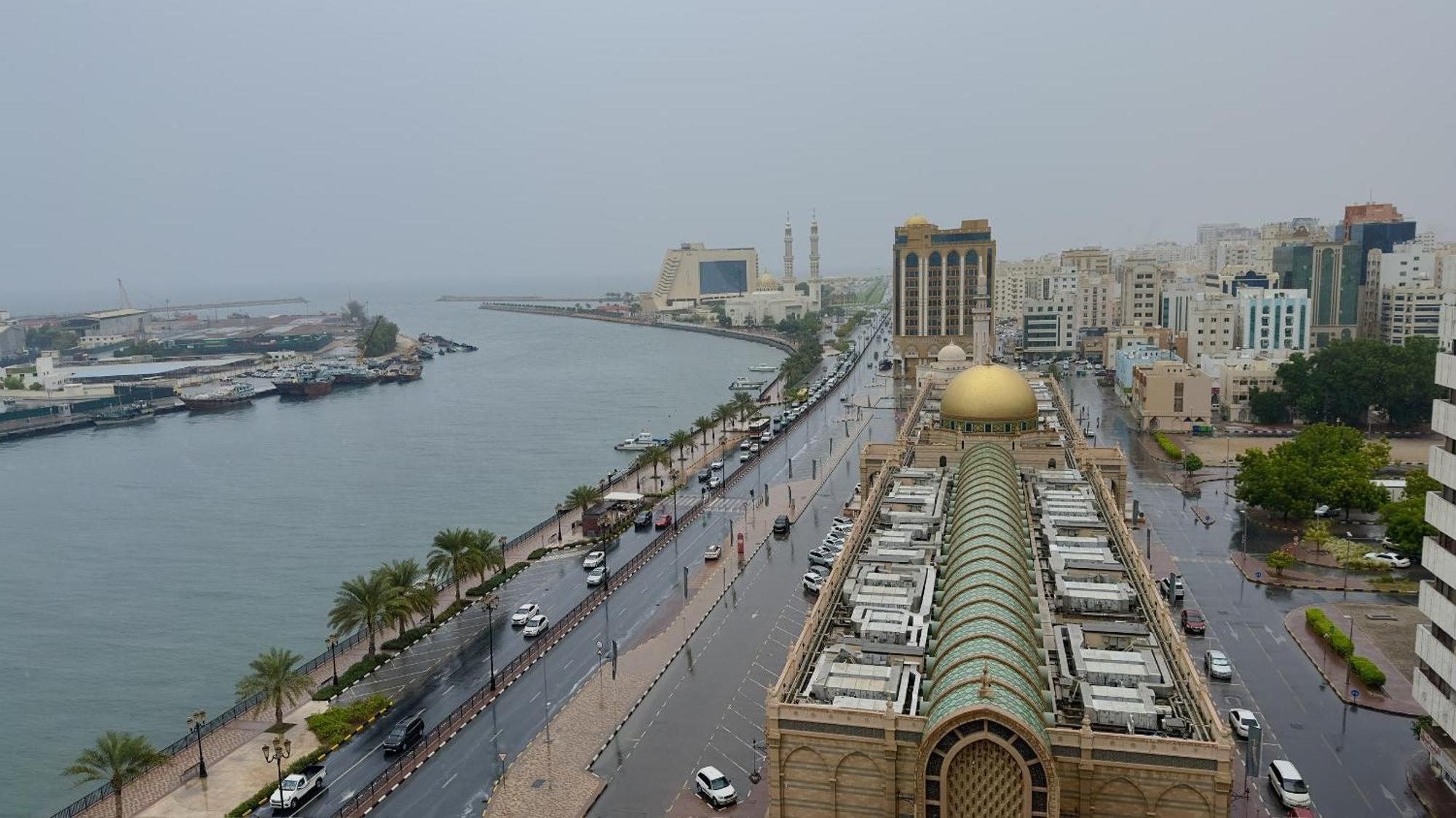 Al Jazeerah Hotel Шарджа Экстерьер фото