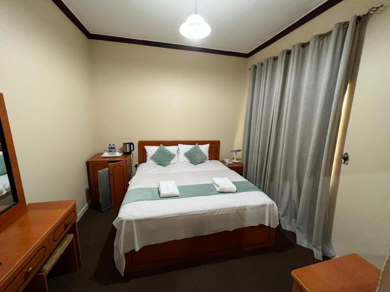 Al Jazeerah Hotel Шарджа Экстерьер фото